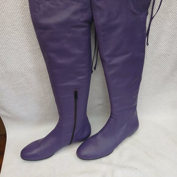 Pair of leather aubergine tall boots. New and Unworn. - Picture 4 of 6